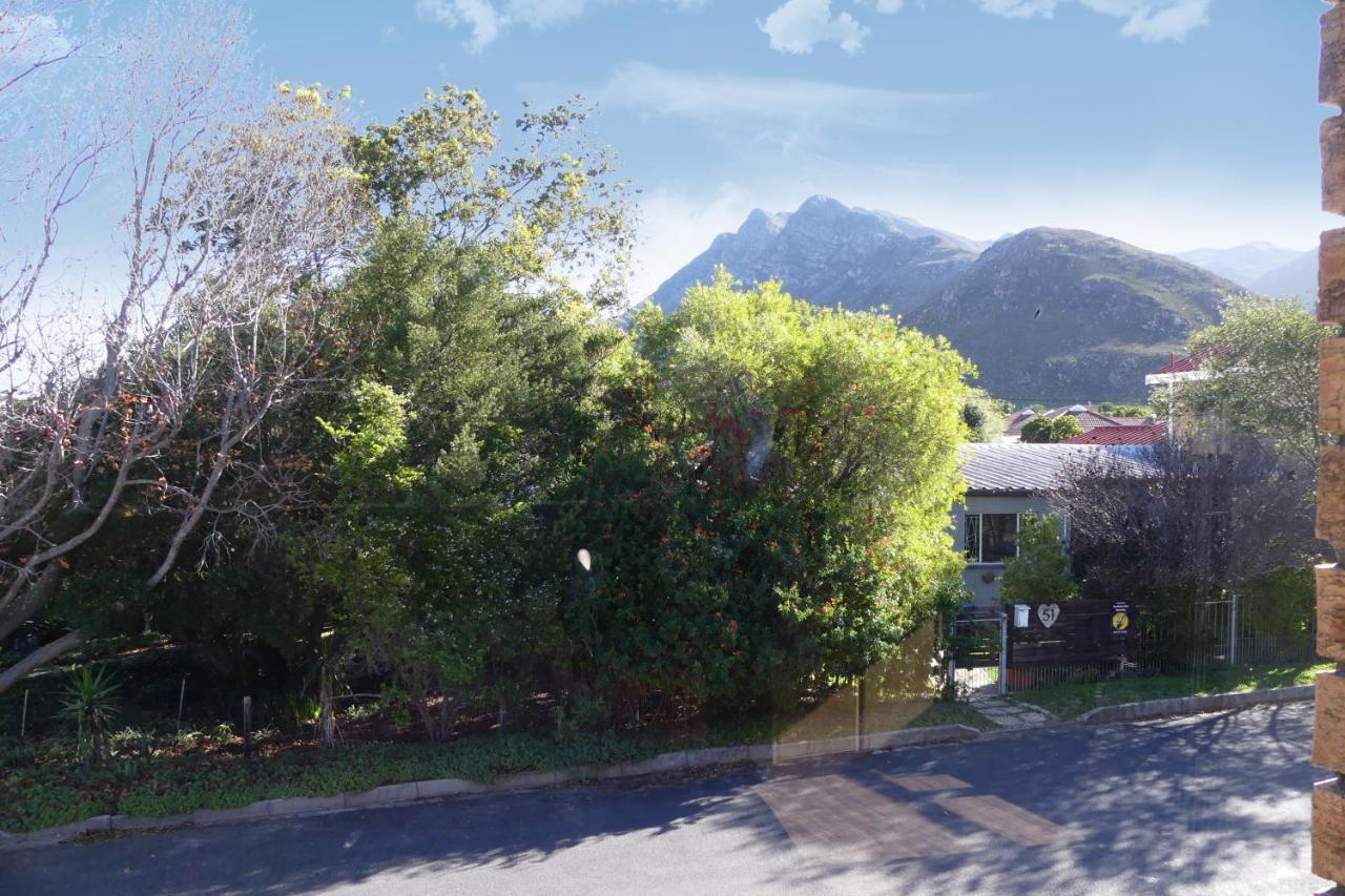 Shalom Self Catering Ξενοδοχείο Kleinmond Εξωτερικό φωτογραφία